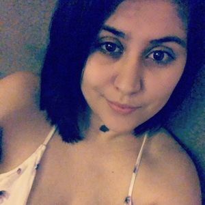 Meet your Posher, Raina